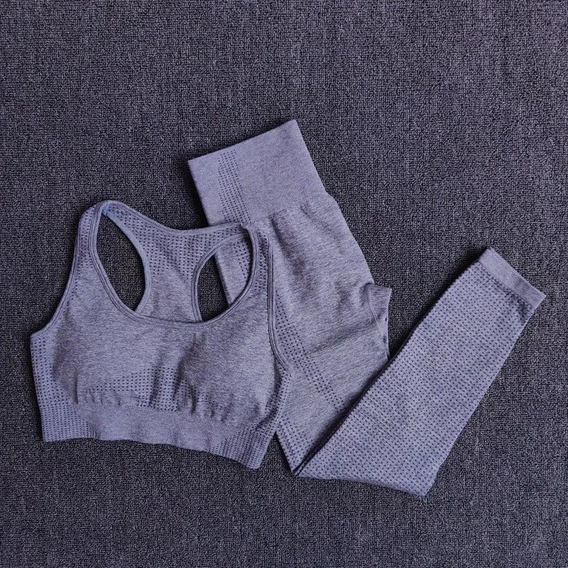 The Elevate 5-in-1 Seamless Sportswear System