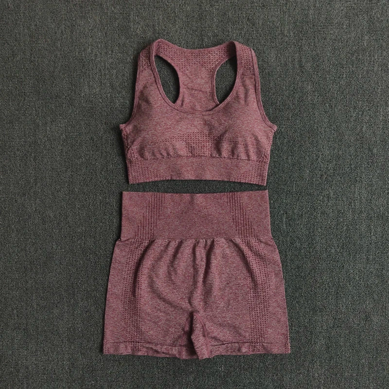 The Elevate 5-in-1 Seamless Sportswear System