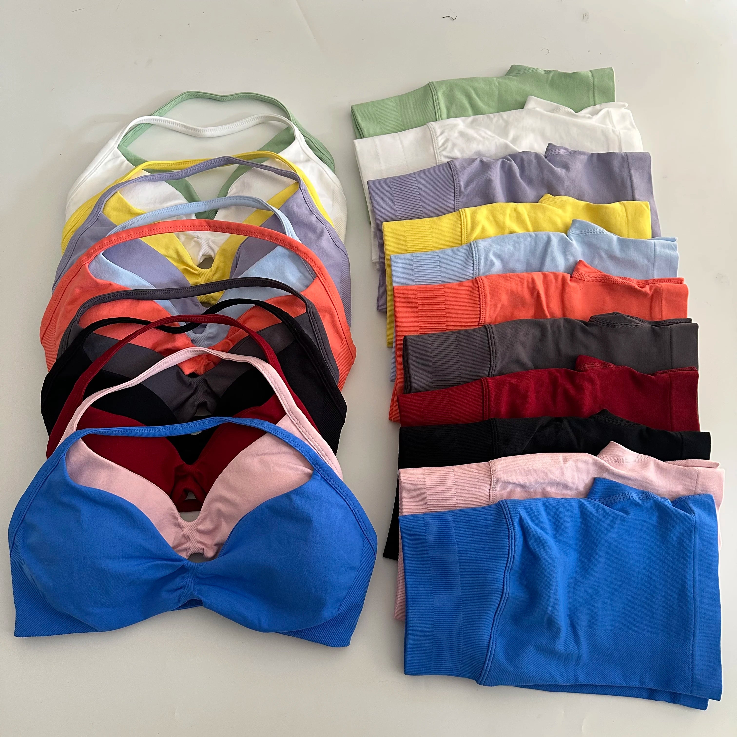 Pericic Seamless Scrunch Yoga Set