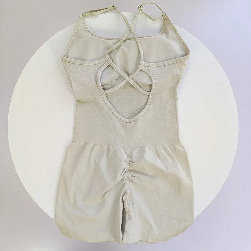 Sexy Seamless Peach Hip Yoga Jumpsuit - Quick-Dry, Stretchy Knit Fabric, Removable Pads, Striped Design, Slim Fit for Wome