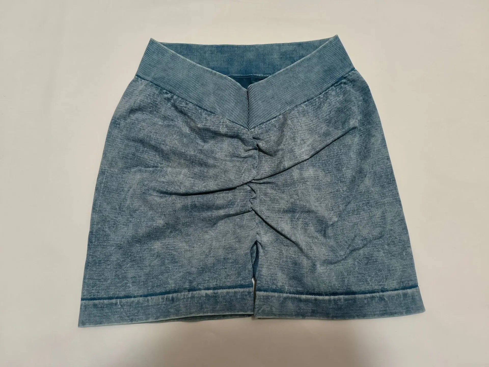 Sports High Waist Leggings Women V-back Waist Tights Stretchy Slim Yoga Fitness Set Seamless Short Sleeve Shorts and Pants Set