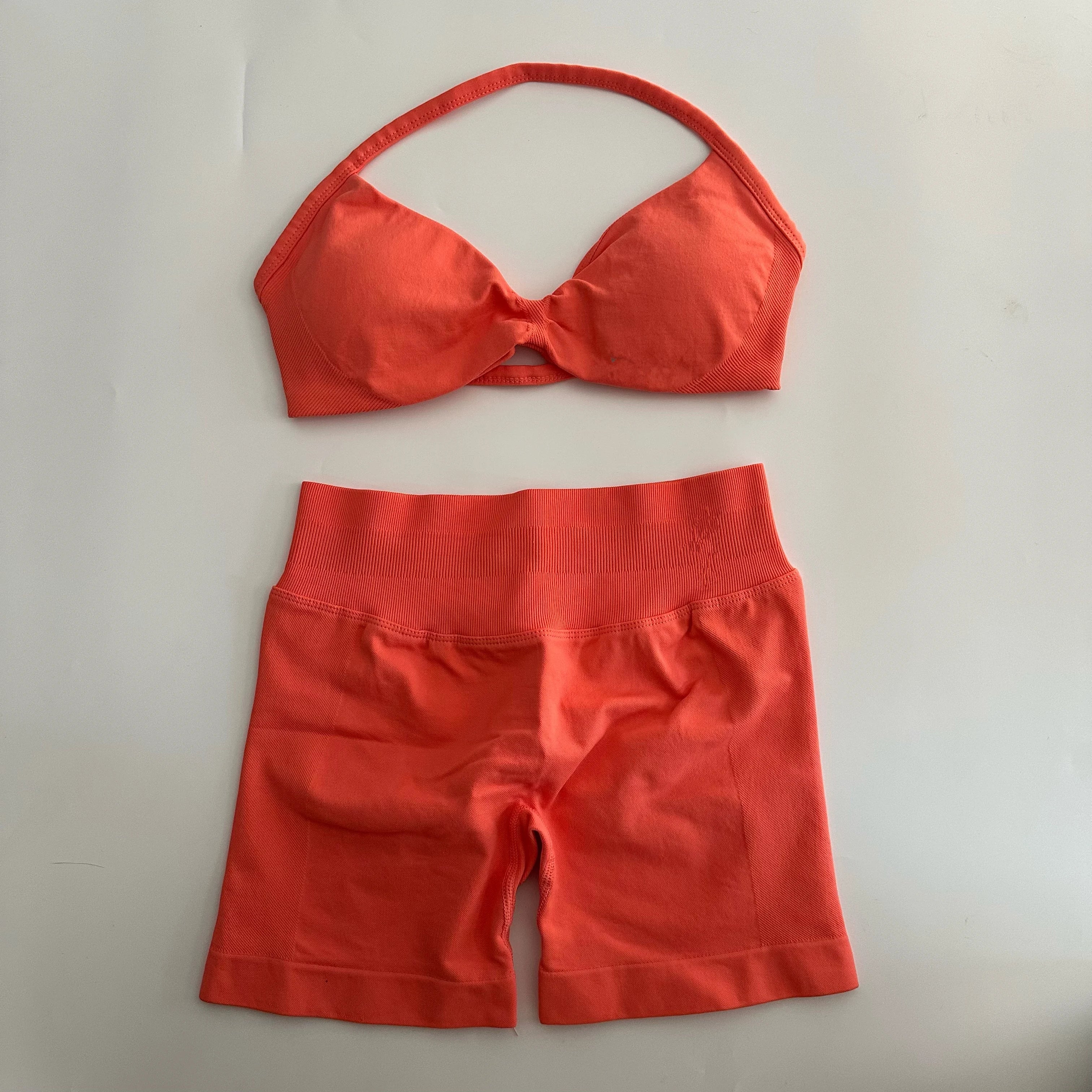 Pericic Seamless Scrunch Yoga Set